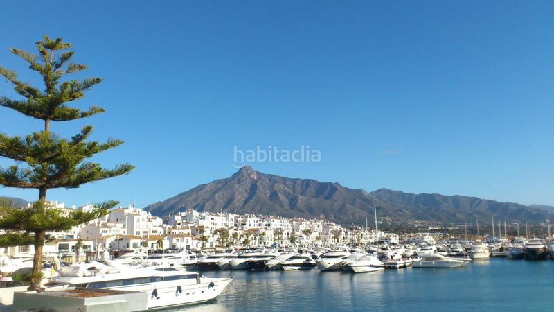 Foto 9444aa29-7c0e-4afd-b140-042b41efa75e. Apartament amb calefacció aparcament piscina a Nueva Andalucía centro Marbella