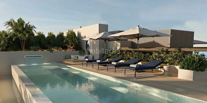 Foto 8df83acd-8d5d-4dbd-9e2f-f015011fd39e. Planta baixa amb calefacció aparcament piscina a Marbella