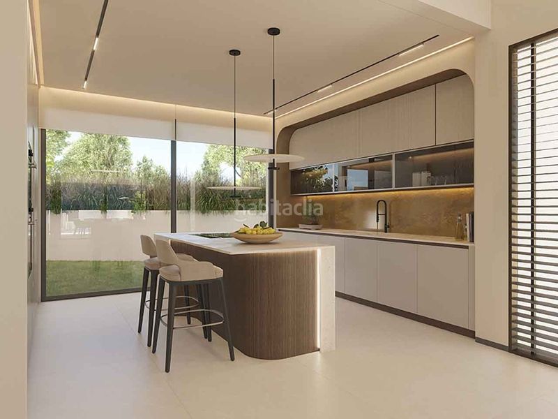 Foto e9e729ba-7a7c-4f2a-89b1-ce5dc2e33d40. Planta baixa amb calefacció aparcament piscina a Marbella