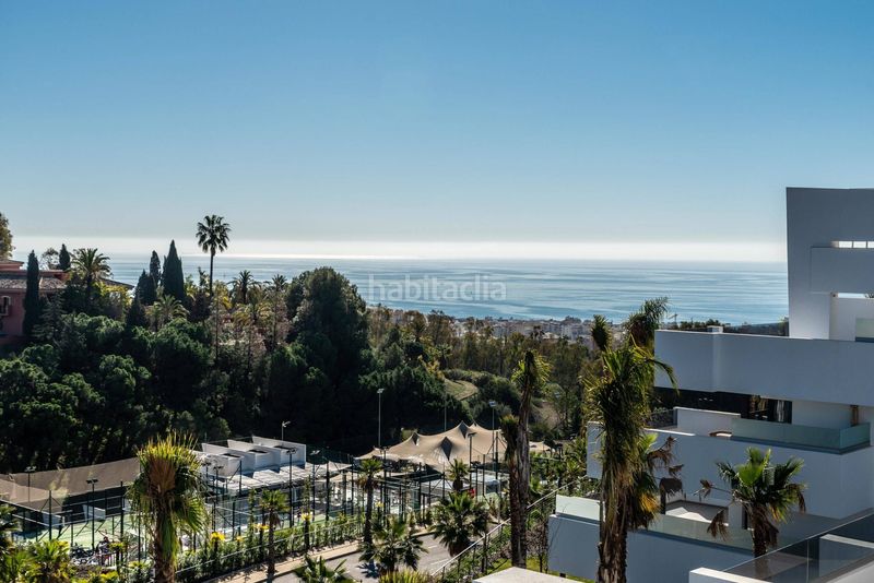 Foto 64e12bbc-cf10-4b1c-bce7-71961d1e7520. Apartament amb calefacció aparcament piscina a altos de Estepona Estepona