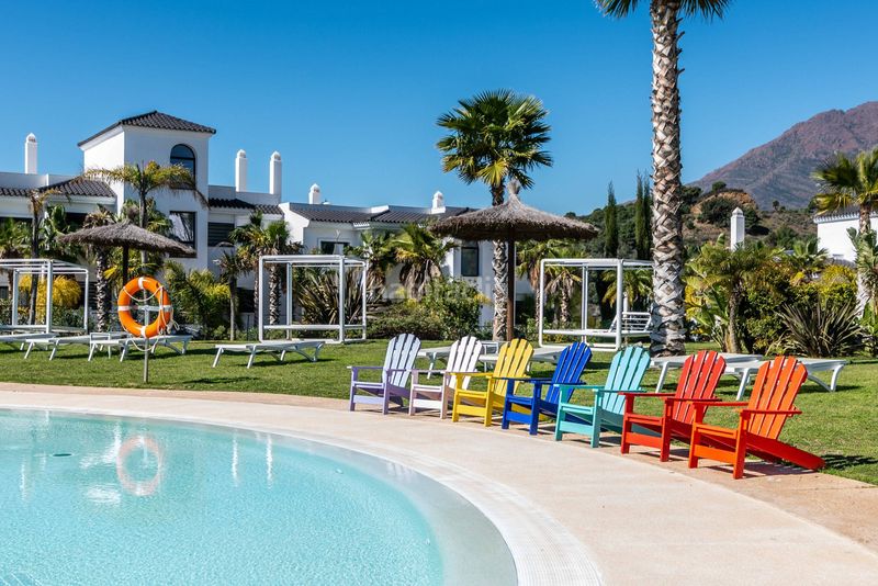 Foto b920e25b-82dc-485b-86e7-4fc1284eacee. Apartament amb calefacció aparcament piscina a altos de Estepona Estepona