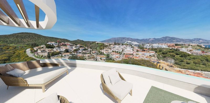 Foto aa3af8b0-befc-464f-a22e-3f5fe8c5676a. Àtic amb calefacció aparcament piscina a El Faro de Calaburra - Chaparral Mijas
