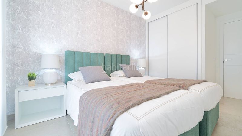 Foto 18d8e988-b8e6-4632-acfa-c1b4db6a680e. Apartament amb calefacció aparcament piscina a Benatalaya Estepona