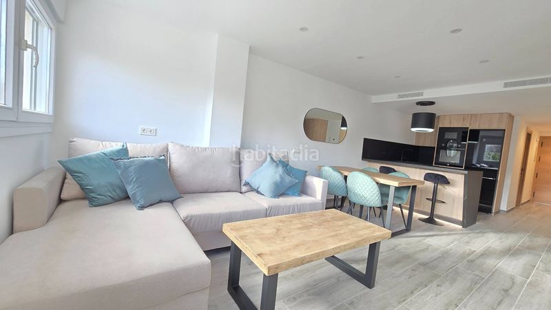 Foto 2245fa24-3d09-432c-97c8-8b85bcb1d5a8. Apartament amb calefacció aparcament a puerto de Estepona Estepona