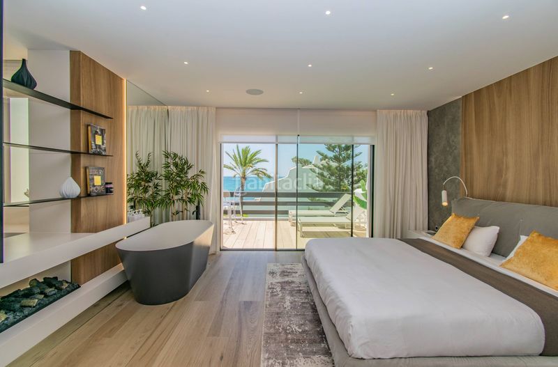 Foto d435227e-de58-43fc-b27a-d35581811783. Casa adossada amb calefacció aparcament piscina a Marbella