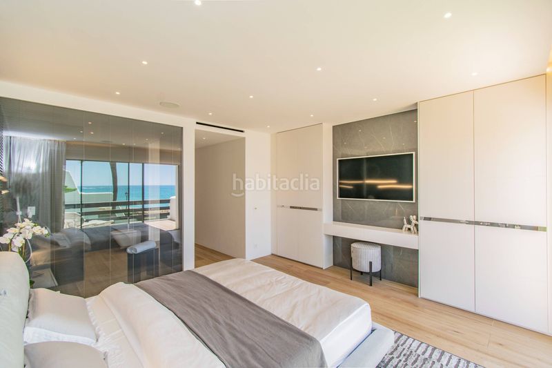 Foto f911e5ed-9a80-4c58-8623-0bccb802729b. Casa adossada amb calefacció aparcament piscina a Marbella