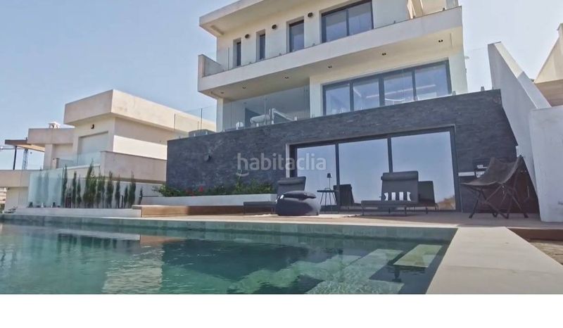Foto 4d0bc5aa-a349-47d3-8f9d-7ba4be16cdc4. Xalet amb calefacció aparcament piscina a Riviera del Sol Mijas