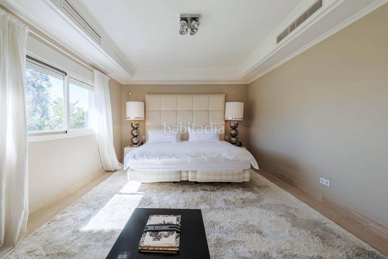 Foto 5423d7ac-9ccc-48fb-a276-674a524d2a55. Apartament amb calefacció aparcament piscina a Sierra Blanca Marbella