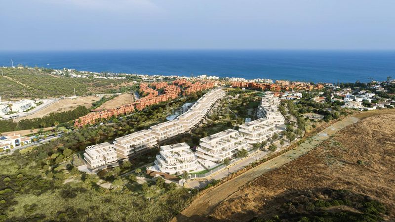 Foto ddcb6ffa-db1a-4608-b1fd-9d1b61608c2f. Planta baixa amb aparcament piscina a Buenas Noches Estepona