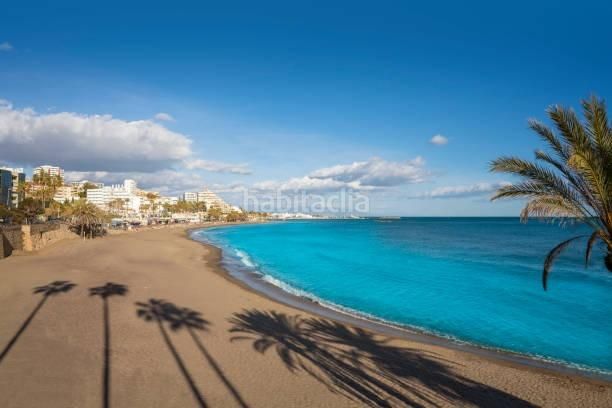 Foto e3af6e1d-86c9-438f-8d7b-5e9b219d70f2. Ático  dúplex con grandes terrazas en venta en Puerto Marina, en Benalmádena