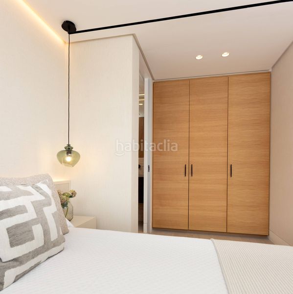 Foto c966674d-7f6b-40b4-ad3a-19b5c15bae81. Apartament amb calefacció aparcament piscina a Seghers Estepona