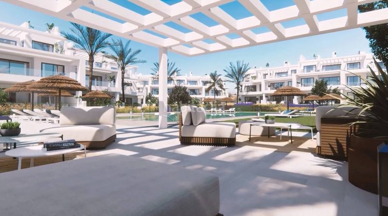 Foto a56991e7-4462-4ce8-b770-8ad1e4cc461a. Àtic amb calefacció aparcament piscina a Guadalobón Estepona