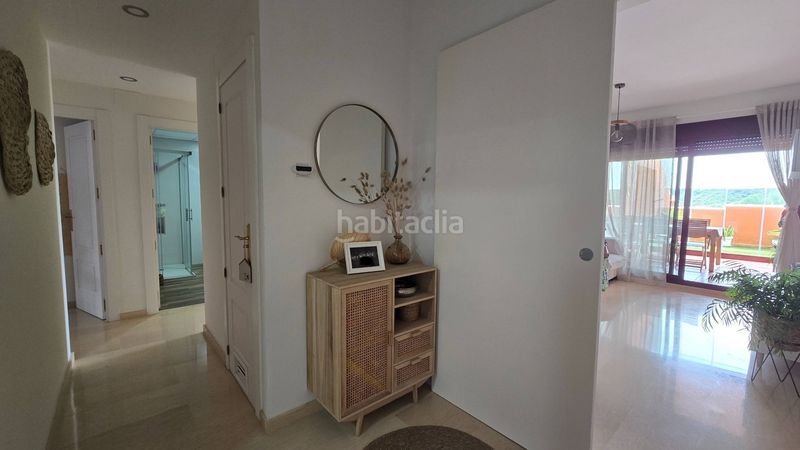Foto 6cca6ff3-f482-4015-a775-547b09296f7a. Apartament amb aparcament piscina a El Castillo Manilva