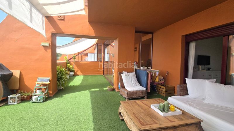 Foto 7e8ccf3b-70c9-479e-a46b-bdbb585408ff. Apartament amb aparcament piscina a El Castillo Manilva