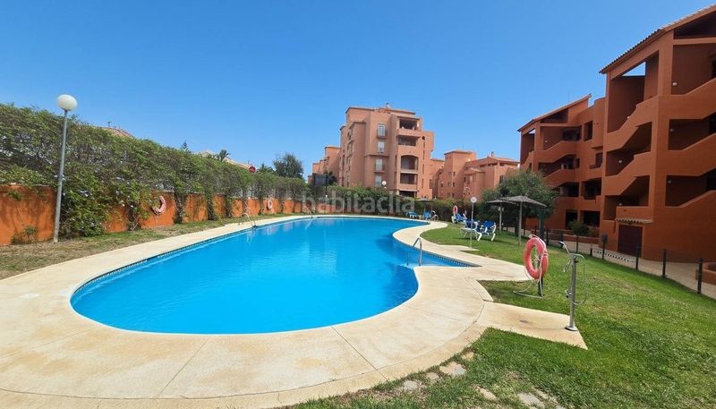 Foto e3d90b30-4488-43fd-8411-9c68b3d23b72. Apartament amb aparcament piscina a El Castillo Manilva