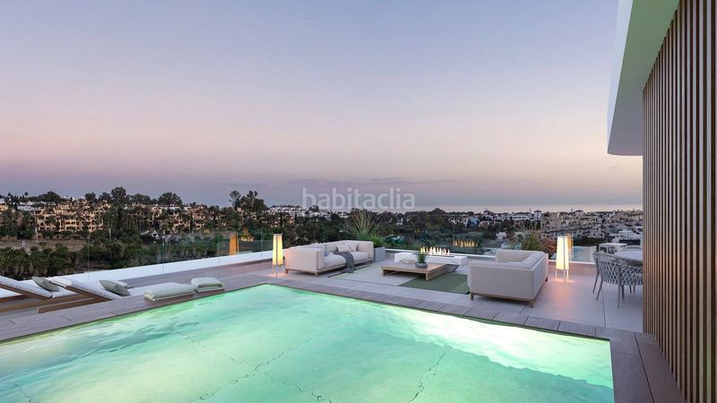 Foto 6596a3c3-e2e4-41f2-9c82-7c94a9353be1. Casa aparellada amb calefacció aparcament piscina a Estepona