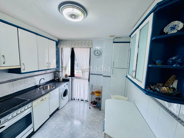 Foto 28451df8-55c7-4c15-8635-f0fa3bd47545. Pis a calle quintana 3 a Suances