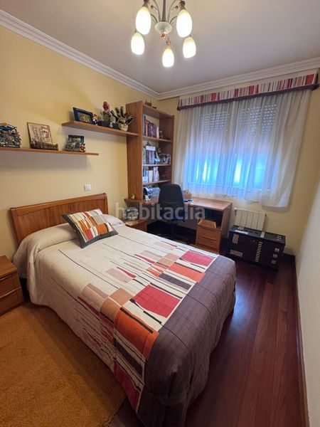 Foto 594c6b18-d990-45bb-98c7-1ac809a24e9f. Pis a calle quintana 3 a Suances