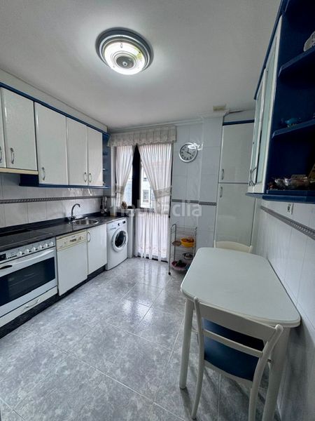 Foto bfb2f405-2bd3-486b-87aa-1844955b0880. Pis a calle quintana 3 a Suances