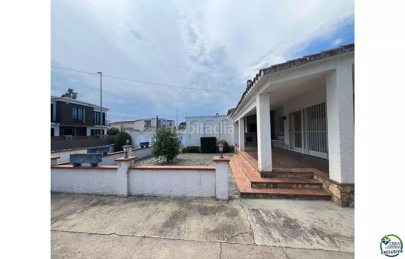 Foto 3534a26a-d547-4c68-b41d-6b61b1d03920. Casa a sector Peni 115 a Peni Empuriabrava