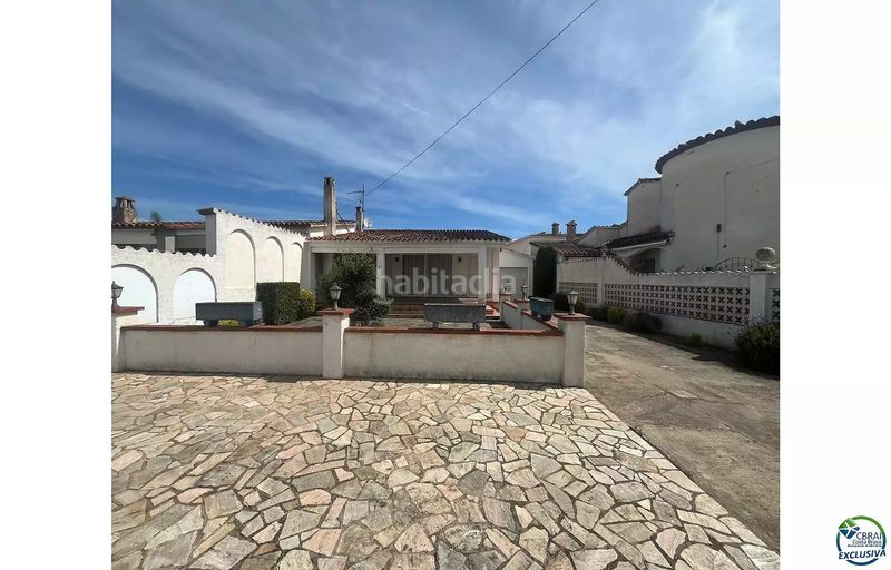 Foto c256ae28-a1d8-42c5-99c7-71a764cbeee5. Casa a sector Peni 115 a Peni Empuriabrava