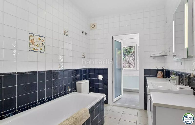 Foto ff3a7fd8-2349-4f26-8c7e-738a4fac10e3. Casa amb calefacció aparcament piscina a Palau-saverdera