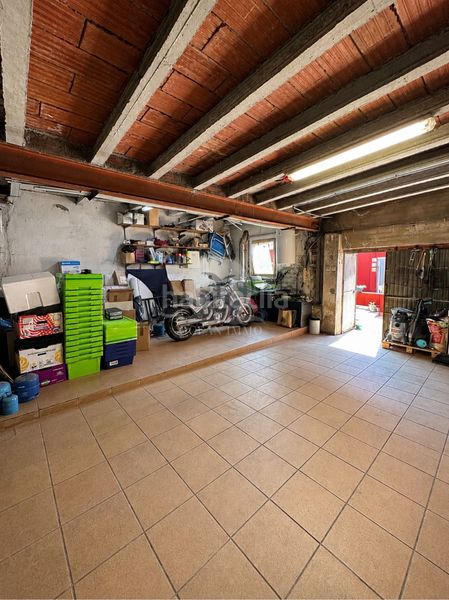 Foto 0bb2fe11-22c7-4748-9d62-efc879365298. Casa adossada a Parc Bosc-Castell Figueres