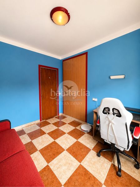Foto 1f1650ee-cf00-49eb-aa16-45bdeaaa6698. Casa adossada a Parc Bosc-Castell Figueres