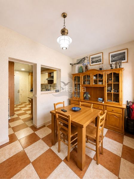 Foto 67594d03-4588-4bc2-b508-803dc8da5ffe. Casa adossada a Parc Bosc-Castell Figueres