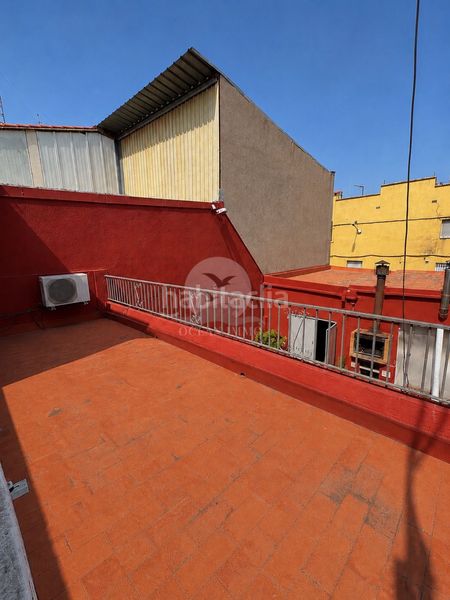 Foto 7dbc752d-c4fc-4f31-bb9e-811392dcf1bd. Casa adossada a Parc Bosc-Castell Figueres