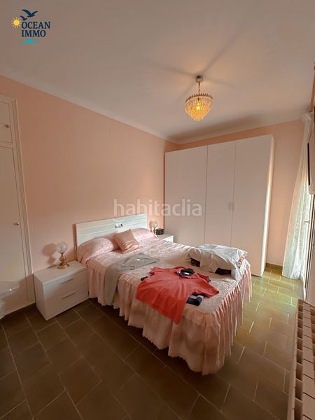 Foto aa5cbbd6-10aa-47ed-bf8b-564e7874d9d9. Pis amb calefacció a Centre Roses