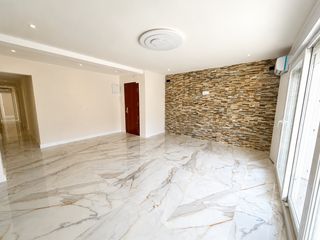 Apartament  Algol. Piso completamente reformado a estrenar con 3 dormitorios, 2 bañ