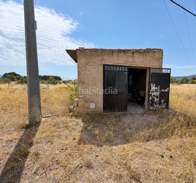 Foto dfa2d7b2-da7b-4b8d-8fbd-e04fbe5bd102. Finca rústica a Castalla