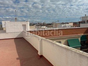 Foto cde3413f-852f-4a0f-bf61-1cd38be37dcd. Àtic amb calefacció a Carolinas Altas Alicante
