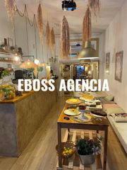 Trasp�s Local Comercial  Carrer de mari� aguil�. Traspaso de cafeter�a con amplia terraza privada en el coraz�n d