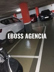 Autoparkplatz  Carrer de parís. Plaza de parking para dos motos en zona premium – eixample, barc