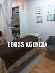 Trasp�s Local Comercial  Carrer d'arag�. Traspaso centro de est�tica y masajes con encanto en sagrada fam