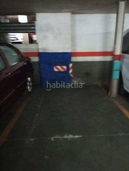 Foto cacf32e1-2b11-4ae6-aed9-c44c410928f0. Aparcament cotxe a Lloreda Badalona
