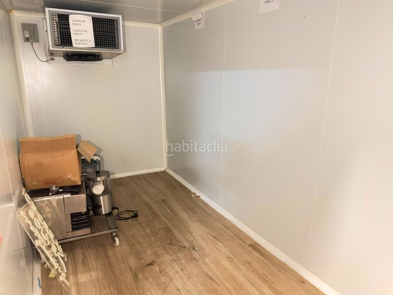 Foto bac3162e-64b2-42dd-9509-6400e51a752e. Trapasso locale commerciale in Sant Antoni Barcelona