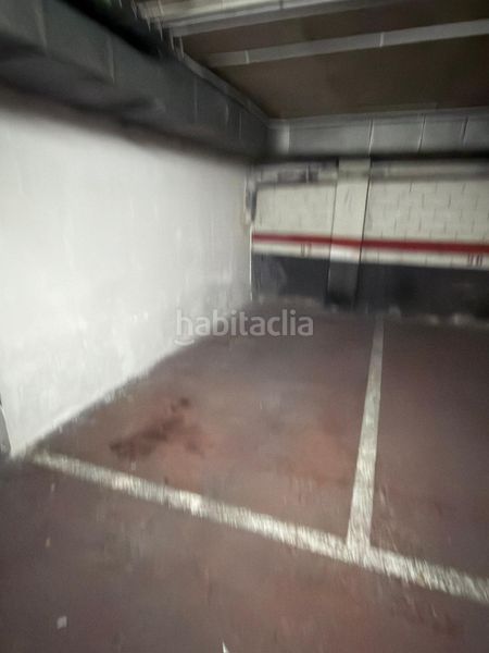 Foto 1bedc488-fc78-47ec-9a6e-4e9616367d14. Aparcament cotxe a Dreta de l´Eixample Barcelona