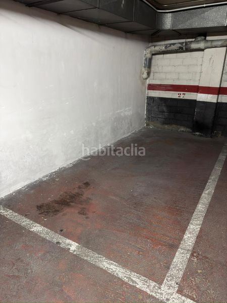 Foto 4d5eb49a-40d1-43c7-bb18-31cb26907976. Aparcament cotxe a Dreta de l´Eixample Barcelona