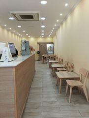 Trasp�s Local Comercial  Carrer de sants. Traspaso local con licencia c1 en calle sants.