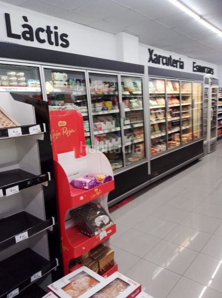 Foto f53a5f9b-3e25-45b2-beb0-d39565669d2a. Trapasso locale commerciale in Concòrdia Sabadell