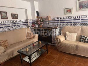 Foto c5aed8c4-0165-4791-a16e-e25b564fdafb. Casa a Doña Mencía