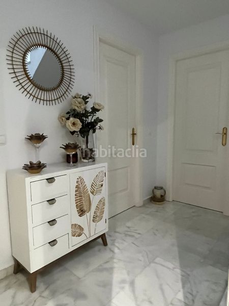 Foto 45b54290-c69e-40e0-a617-7a1293e75e47. Casa adossada amb aparcament piscina a Viña Málaga Torre del Mar