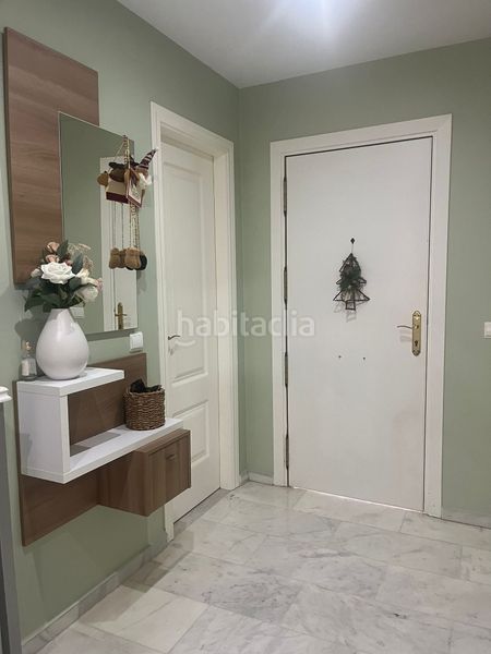 Foto a18f25e2-d346-4b03-9cf7-8b97bfadea4e. Casa adossada amb aparcament piscina a Viña Málaga Torre del Mar