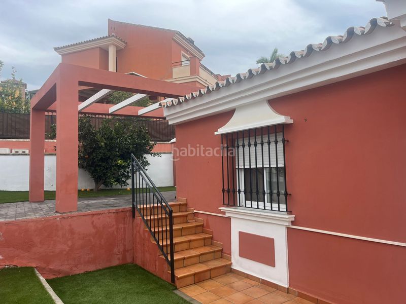 Foto e7b30bd7-55c6-482a-abed-bf9bba91ee1e. Casa adossada amb aparcament piscina a Viña Málaga Torre del Mar