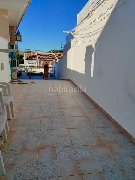 Foto 84373c4c-914d-4a90-a1b8-dff5262e08af. Xalet amb aparcament a Caleta de Velez