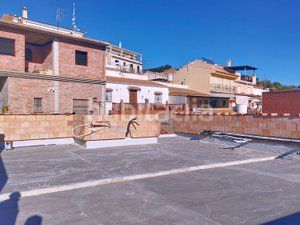 Foto 1feabe1f-a532-4f20-907f-4b87b99fa072. Casa adossada a Periana