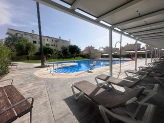 Reihenhaus  Calle coyunda. ¿y si tu próxima casa pudiera ser dos viviendas en una?